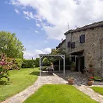 Willa Podere Caiano By Vacavilla Castelnuovo deʼ Sabbioni